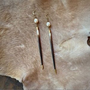 Pearl and quill handmade earrings. New.